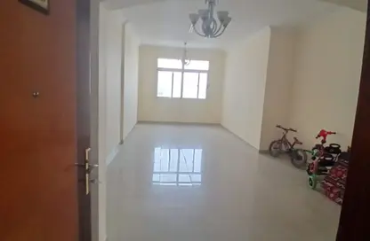 شقة - 2 غرف نوم - 3 حمامات للايجار في كورنيش الخان - الخان - الشارقة