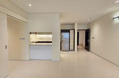 Apartment - 2 Bedrooms - 2 Bathrooms for rent in Park Place Tower - Sheikh Zayed Road - Dubai