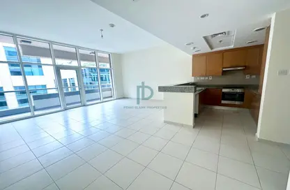Apartment - 1 Bathroom for rent in Bay Square Building 9 - Bay Square - Business Bay - Dubai