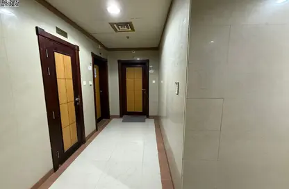 عمارة بالكامل - 8 غرف نوم - 8 حمامات للبيع في توأم عجمان - النعيمية - عجمان