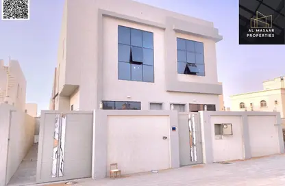 Villa - 4 Bedrooms - 6 Bathrooms for sale in Al Yasmeen 1 - Al Yasmeen - Ajman