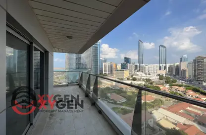 Apartment - 4 Bedrooms - 5 Bathrooms for rent in Baynuna Tower 2 - Corniche Road - Abu Dhabi