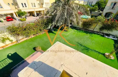 فيلا - 2 غرف نوم - 3 حمامات للايجار في الينابيع 6 - الينابيع - دبي