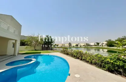 Villa - 4 Bedrooms - 5 Bathrooms for sale in Meadows 9 - Meadows - Dubai