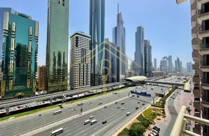 شقة - 2 غرف نوم - 3 حمامات للايجار في برج دي ايكس بي - شارع الشيخ زايد - دبي