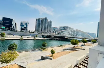 Apartment - 2 Bedrooms - 3 Bathrooms for rent in P2652 - Al Raha Beach - Abu Dhabi Apartment - 2 Bedrooms - 3 Bathrooms for rent in P2652 - Al Raha Beach - Abu Dhabi