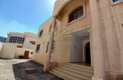 شقة - 3 غرف نوم - 2 حمامات للايجار في مركز محمد بن زايد - مدينة محمد بن زايد - أبوظبي