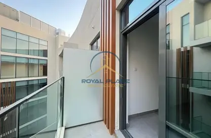 Apartment - 1 Bedroom - 2 Bathrooms for rent in The Edge - Dubai Investment Park (DIP) - Dubai