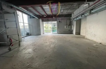 Shop - Studio - 1 Bathroom for rent in Duja Tower - Sheikh Zayed Road - Dubai