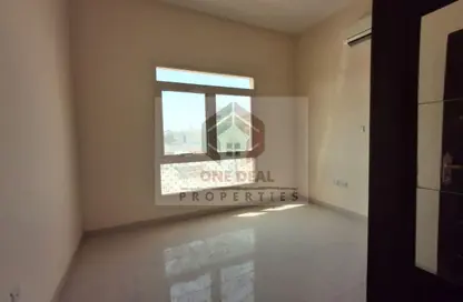 Apartment - 1 Bedroom - 1 Bathroom for rent in Al Jimi - Al Ain