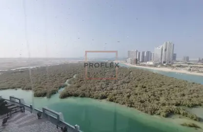 شقة - 2 غرف نوم - 4 حمامات للبيع في C5 برج - مدينة الأضواء - جزيرة الريم - أبوظبي