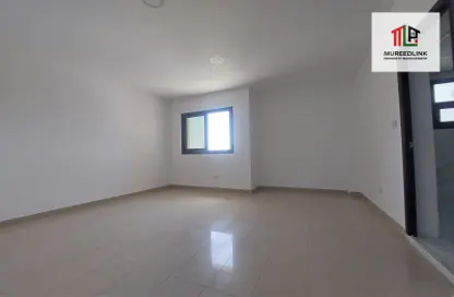 Apartment - 1 Bedroom - 1 Bathroom for rent in Hadbat Al Zafranah - Muroor Area - Abu Dhabi