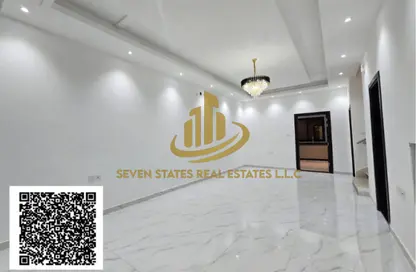 فيلا - 5 غرف نوم - 6 حمامات للايجار في الحليو 2 - الحليو - عجمان