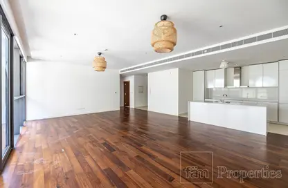 Empty Room image for: Apartment - 1 Bedroom - 1 Bathroom for sale in Building 9 - City Walk - Dubai, Image 1