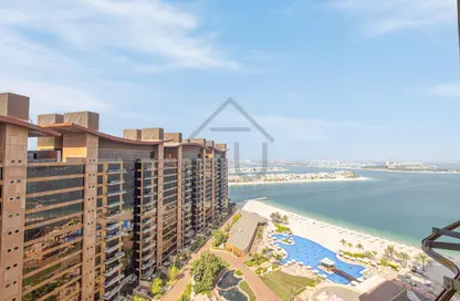 Water View image for: Penthouse - 4 Bedrooms - 4 Bathrooms for rent in Sapphire - Tiara Residences - Palm Jumeirah - Dubai, Image 1