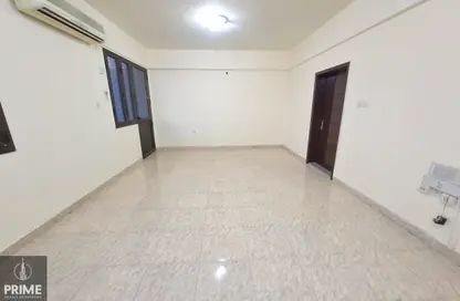 Apartment - Studio - 1 Bathroom for rent in Al Muroor Building - Sultan Bin Zayed the First Street - Muroor Area - Abu Dhabi