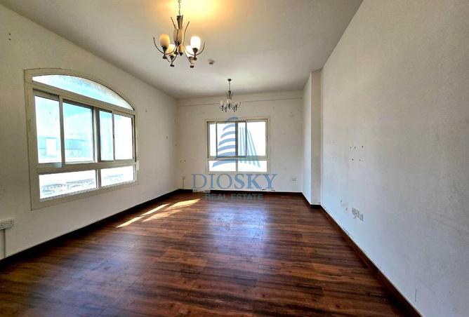 15501210 - Property Main Image