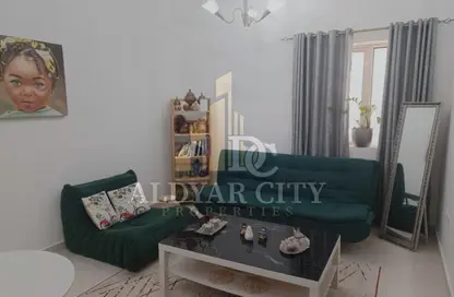 شقة - غرفة نوم - 2 حمامات للبيع في قرية الاميرة - الياسمين - عجمان