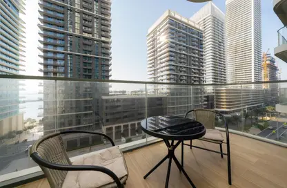 Apartment - 1 Bedroom - 2 Bathrooms for rent in Marina Vista - EMAAR Beachfront - Dubai Harbour - Dubai