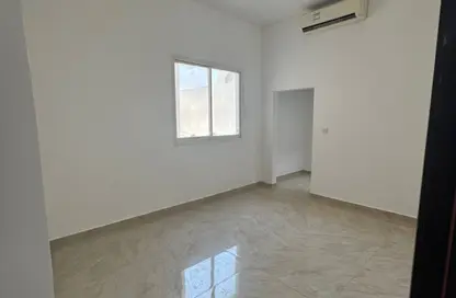 Apartment - 2 Bedrooms - 2 Bathrooms for rent in Madinat Al Riyad - Abu Dhabi