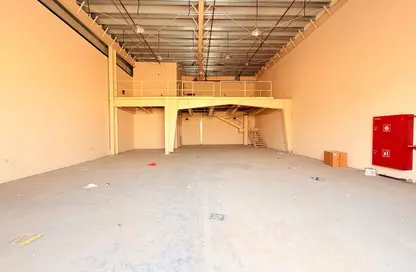 Warehouse - Studio - 1 Bathroom for rent in Al Sajaa Industrial - Al Sajaa - Sharjah