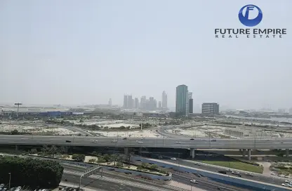 Apartment - 3 Bedrooms - 5 Bathrooms for rent in Al Garhoud - Dubai