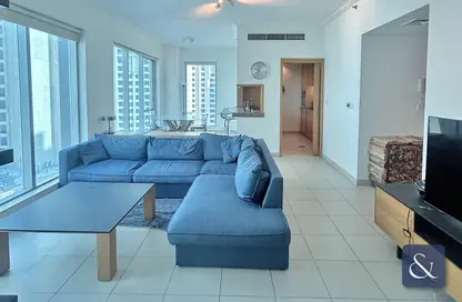 صورة لـ غرفة المعيشة شقة - غرفة نوم - 2 حمامات للايجار في برج شيمارا - مارينا بروموناد - دبي مارينا - دبي ، صورة رقم 1