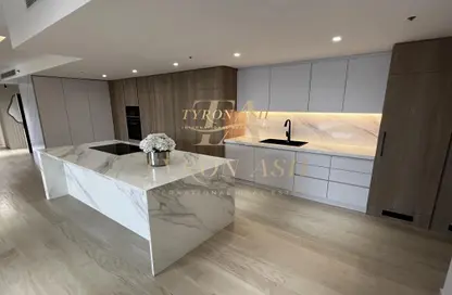 Apartment - 4 Bedrooms - 3 Bathrooms for sale in Rimal 5 - Rimal - Jumeirah Beach Residence - Dubai