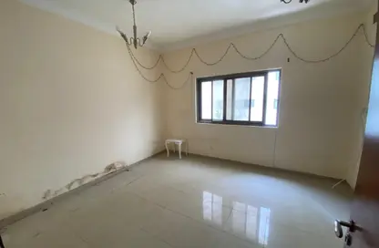 Apartment - Studio - 1 Bathroom for rent in Sohool Building - Al Butina - Sharjah