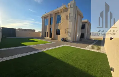 Villa - 5 Bedrooms - 6 Bathrooms for rent in Al Aweer 1 - Al Aweer - Dubai