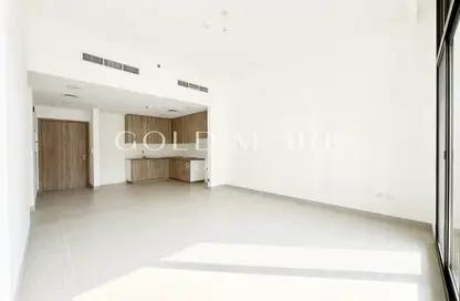 Apartment - 2 Bedrooms - 3 Bathrooms for sale in Parkviews - Town Square - Dubai