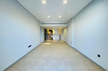 شقة - 2 غرف نوم - 3 حمامات للايجار في مبنى منخول - منخول - بر دبي - دبي شقة - 2 غرف نوم - 3 حمامات للايجار في مبنى منخول - منخول - بر دبي - دبي