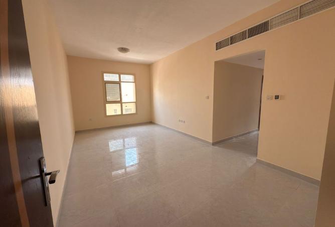 15221246 - Property Image 2