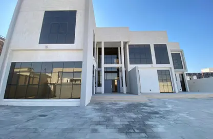 فيلا - 5 غرف نوم - 8 حمامات للايجار في مركز محمد بن زايد - مدينة محمد بن زايد - أبوظبي