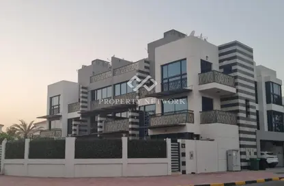 فيلا - 5 غرف نوم - 6 حمامات للبيع في 5B حي - مثلث قرية الجميرا - دبي
