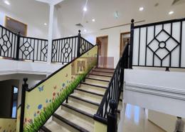 Stairs image for: Villa - 8 bathrooms for rent in Jumeirah 1 - Jumeirah - Dubai, Image 1