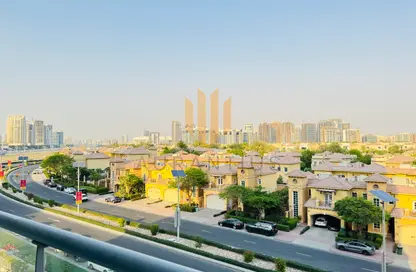 شقة - 2 غرف نوم - 3 حمامات للايجار في برج التنس - مدينة دبي الرياضية - دبي