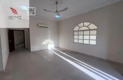 فيلا - 5 غرف نوم - 3 حمامات للايجار في فلل الروضة 3 - 3  الروضة - الروضة - عجمان