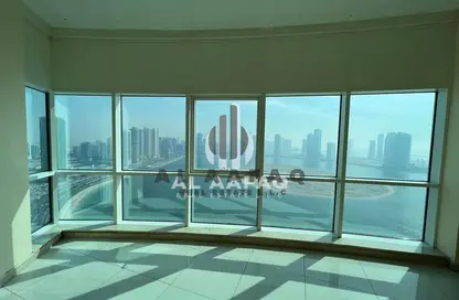 Apartment - 3 Bedrooms - 4 Bathrooms for rent in Al Mamzar - Sharjah - Sharjah