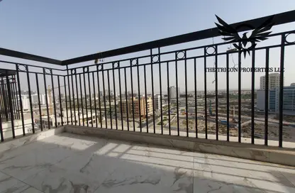 Apartment - 1 Bedroom - 2 Bathrooms for rent in Dubai Land - Dubai
