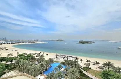 Apartment - 1 Bedroom - 2 Bathrooms for rent in Al Sultana - Shoreline Apartments - Palm Jumeirah - Dubai