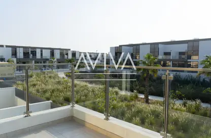Balcony image for: Townhouse - 4 Bedrooms - 4 Bathrooms for rent in The Fields - District 11 - Mohammed Bin Rashid City - Dubai, Image 1