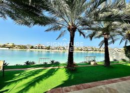 Villa - 5 bedrooms - 6 bathrooms for rent in Garden Homes Frond M - Garden Homes - Palm Jumeirah - Dubai