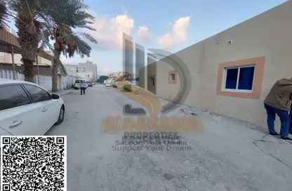 Bungalow - 2 Bedrooms - 2 Bathrooms for rent in Al Azza Building - Al Rumaila - Ajman