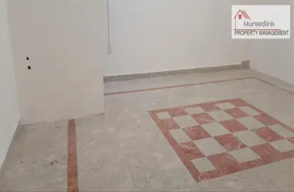 صورة لـ غرفة فارغة شقة - 1 حمام للايجار في الزهراء - أبوظبي ، صورة رقم 1