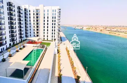 Apartment - Studio - 1 Bathroom for sale in Waters Edge - Yas Island - Abu Dhabi