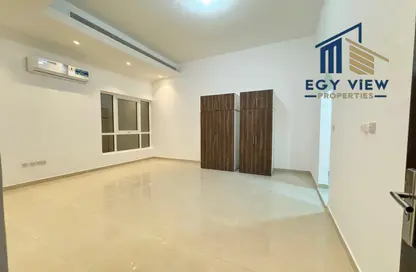 شقة - 1 حمام للايجار في 120 بناية سي - مدينة محمد بن زايد - أبوظبي