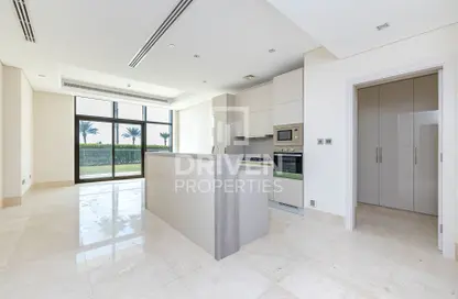 Kitchen image for: Apartment - 2 Bedrooms - 4 Bathrooms for sale in The 8 - The Crescent - Palm Jumeirah - Dubai, Image 1