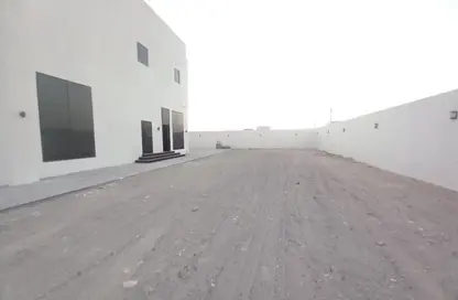 Villa - 4 Bedrooms - 4 Bathrooms for rent in Madinat Al Riyad - Abu Dhabi