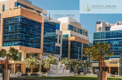 Office Space - Studio - 1 Bathroom for sale in Bay Square Building 2 - Bay Square - Business Bay - Dubai